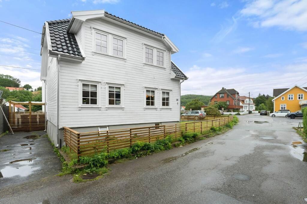 Family-Friendly Home Near Canal Spangereid المظهر الخارجي الصورة